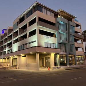 Beach Hotel Swakopmund: hotel building on the street frontage