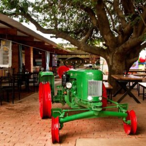 Casa Forno Country Hotel, accommodation in the Waterberg and Otjozondjupa area, Namibia