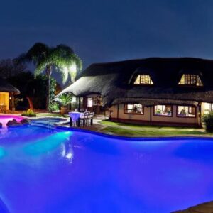 Cest Si Bon Hotel, accommodation in the Waterberg and Otjozondjupa area, Namibia