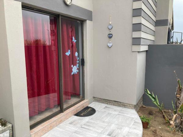 Daffodil Self Catering B, Swakopmund: entrance
