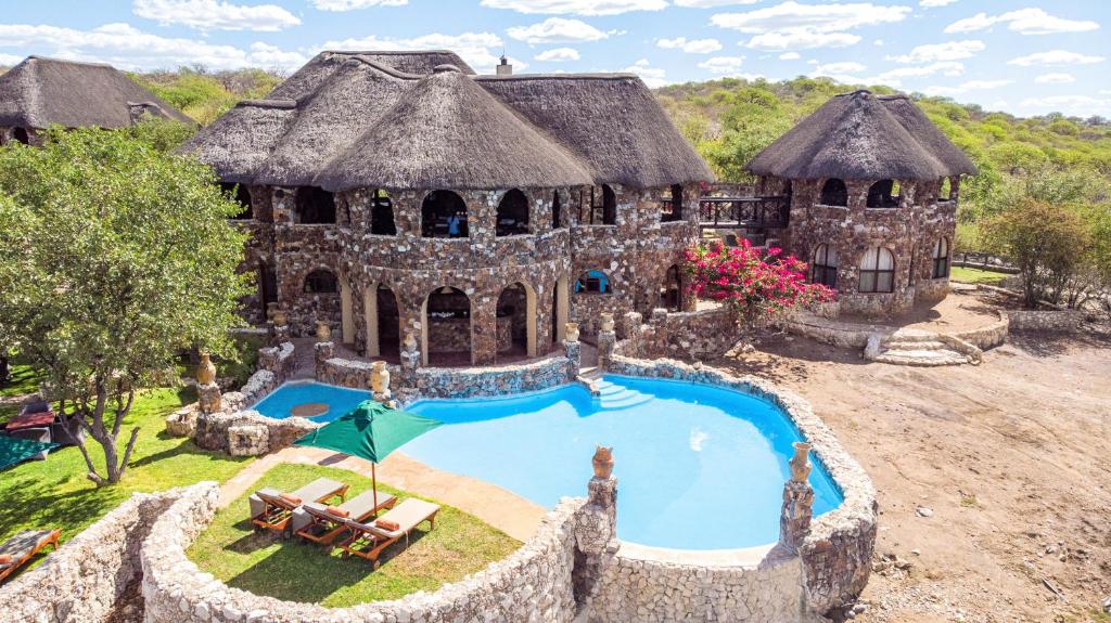 Eagle Tented Lodge, accommodation near Etosha National Park, Namibia