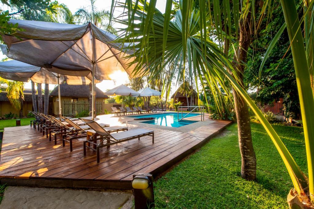 Gondwana Hakusembe River Lodge, accommodation along the Kavango River, Namibia