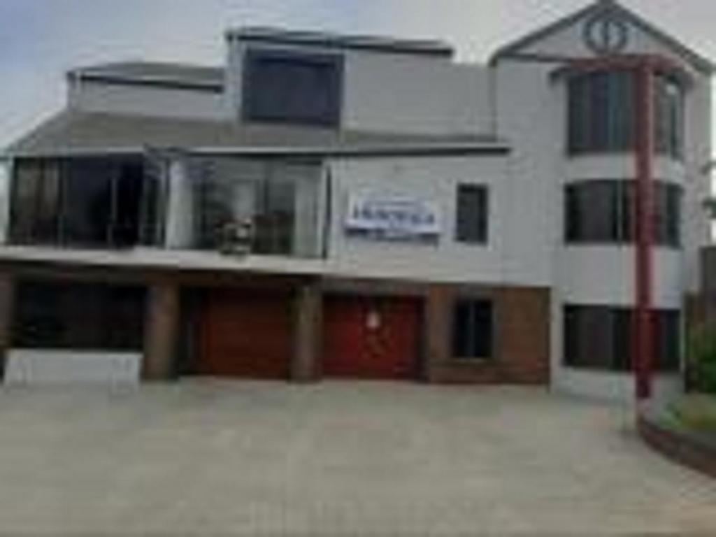 Guesthouse Indongo, Swakopmund: guesthouse exterior