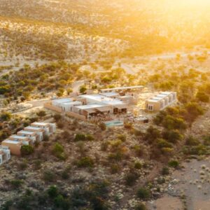 Lodge Damaraland: aerial view of the lodge in the desert