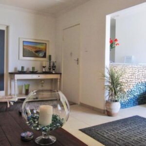 Pebble Stone House Bed & Breakfast Swakopmund: guest living room