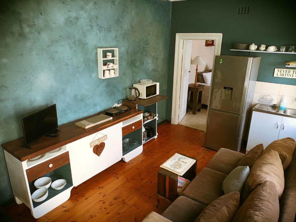 Rustic Inn Swakopmund: self-catering living area