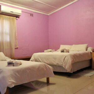 the Farmhouse Restaurant Guesthouse and Beergarden: guest room
