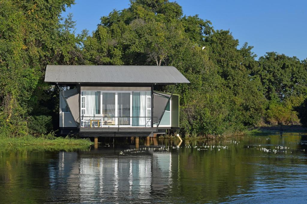 Zambezi Mubala Lodge: il lodge sulla riva dello Zambesi