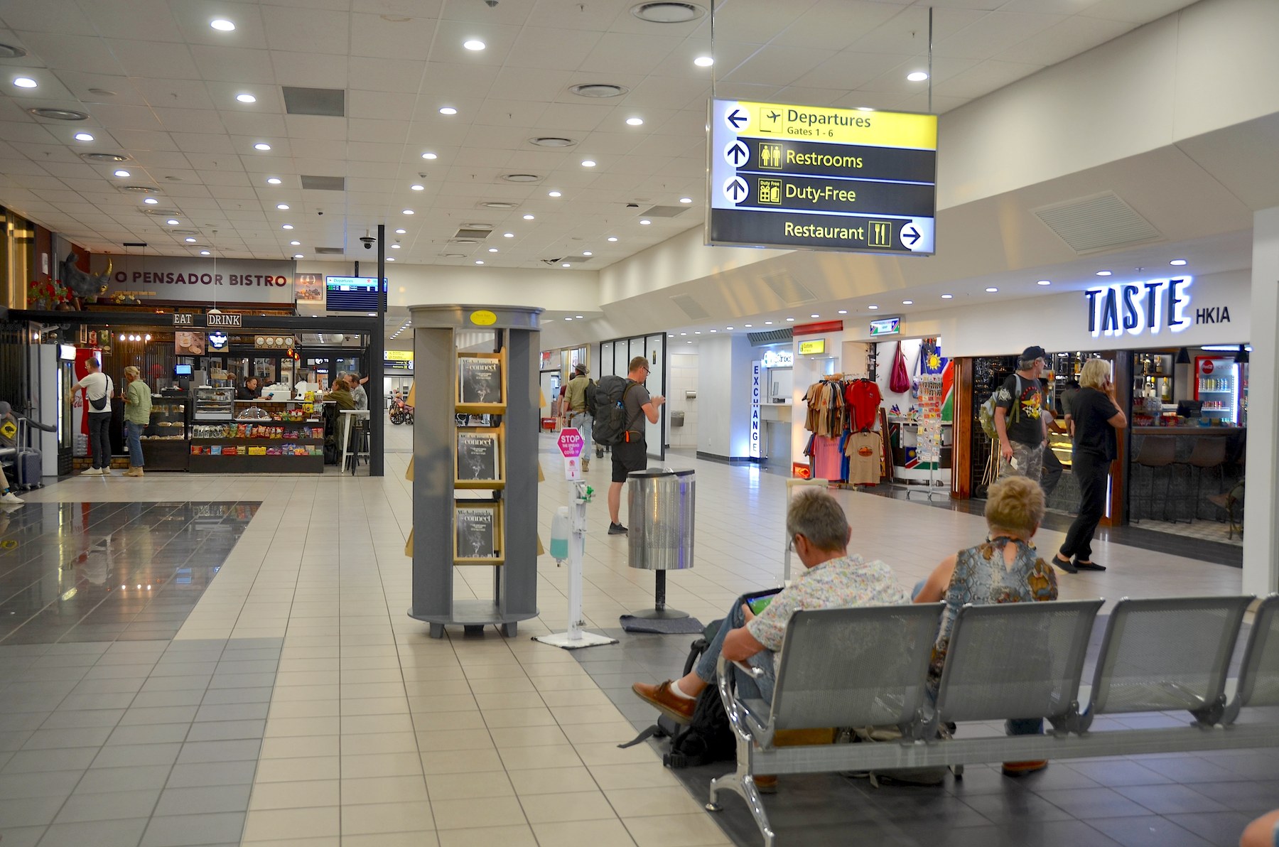 Hosea Kutako Airport to Windhoek departure hall