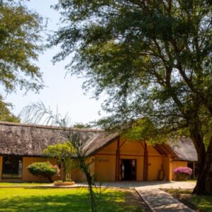 Kayova River Lodge
